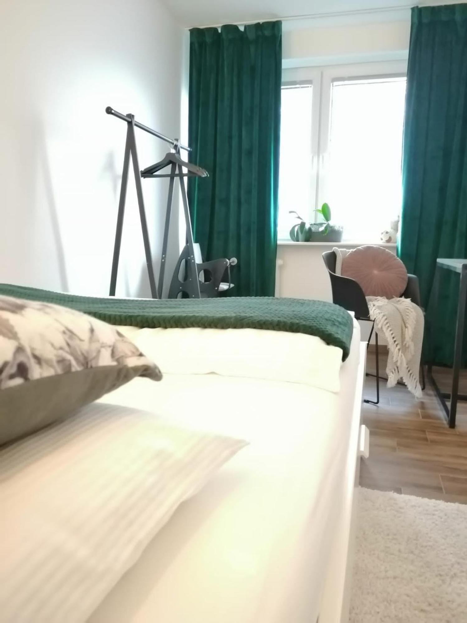 Przy Deptaku Apartment *